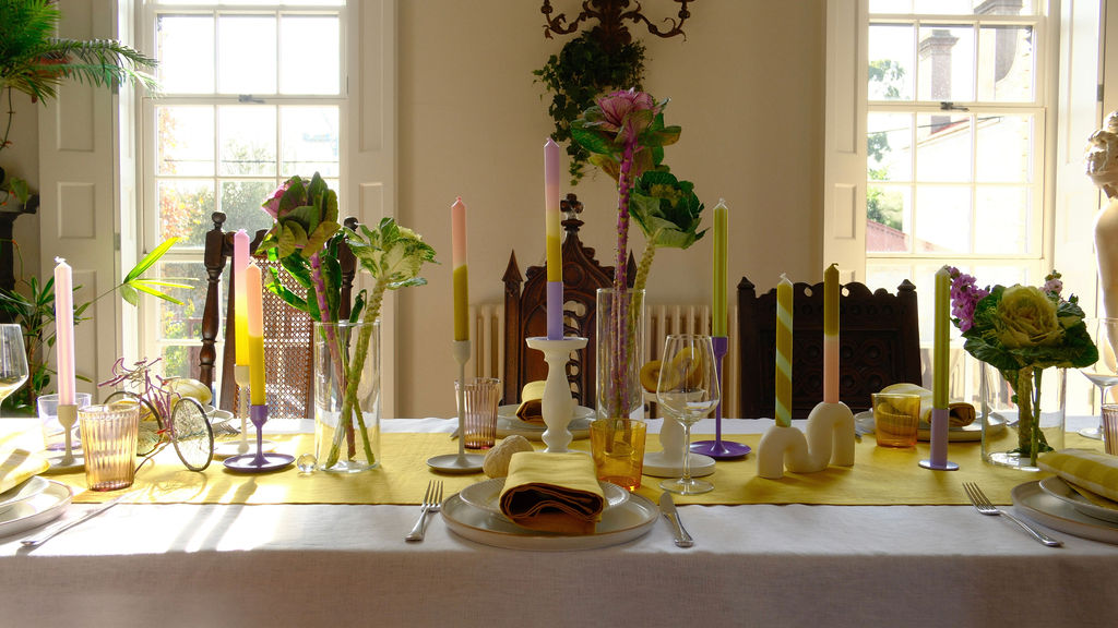 Chartreuse Dreams: The Colour That Refuses to Sit Quietly 💚💛