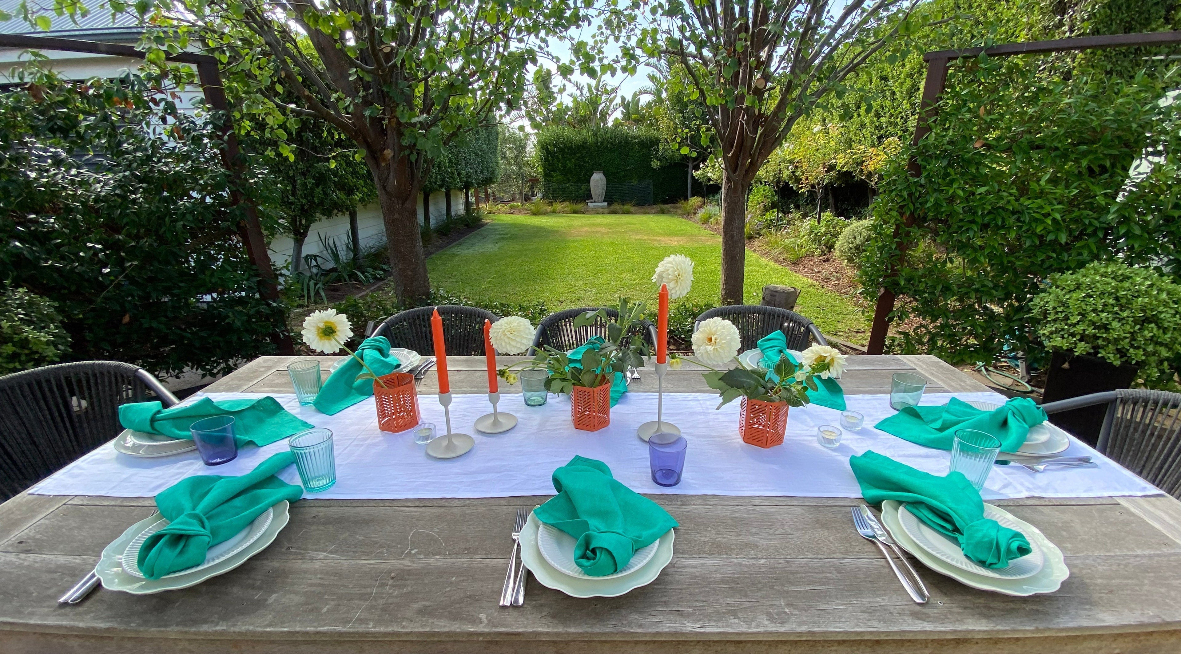 Teal Appeal: The Cool Kid of Colour