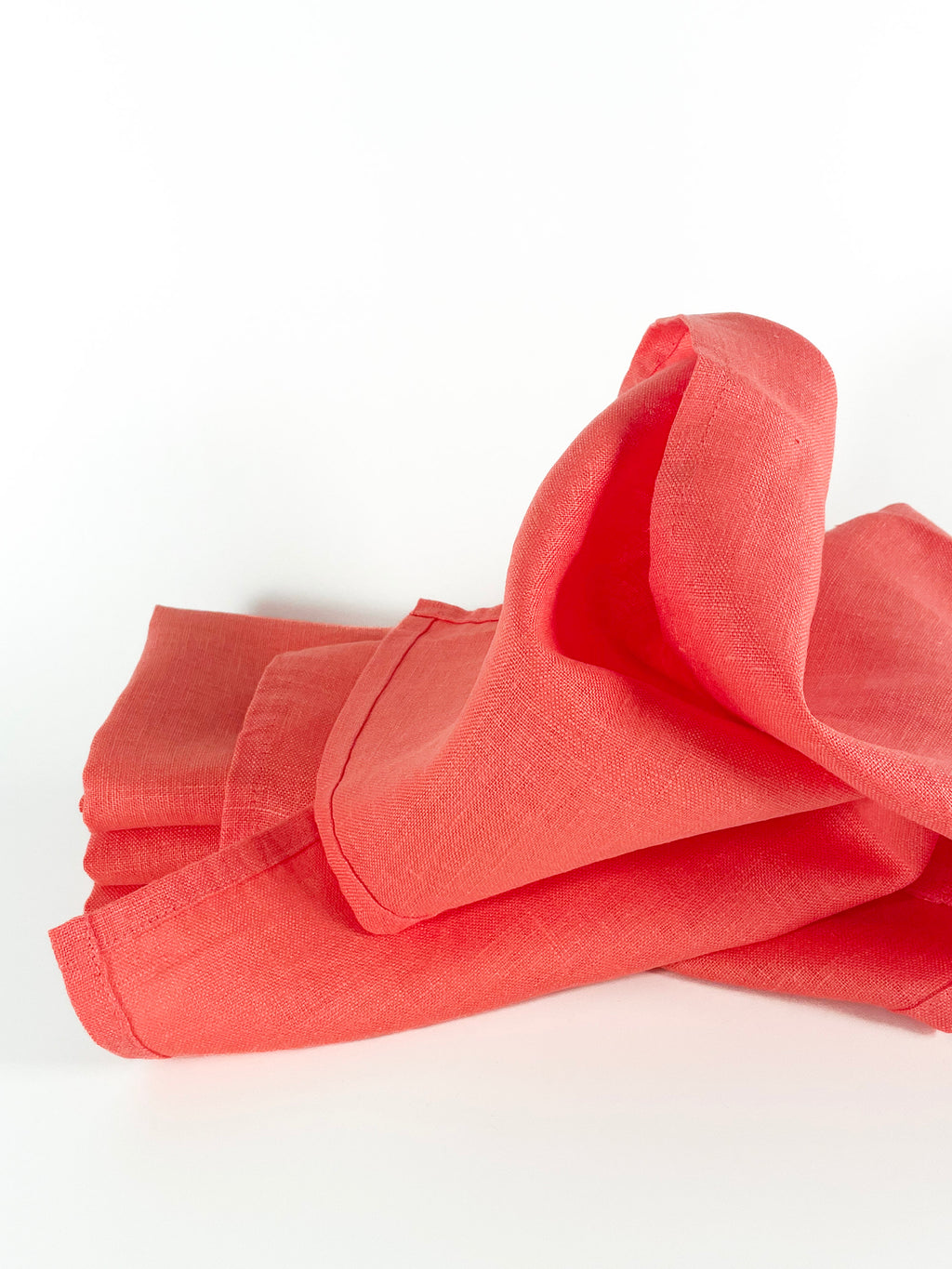 Coral Crush: Linen Napkin & Table Runner Set